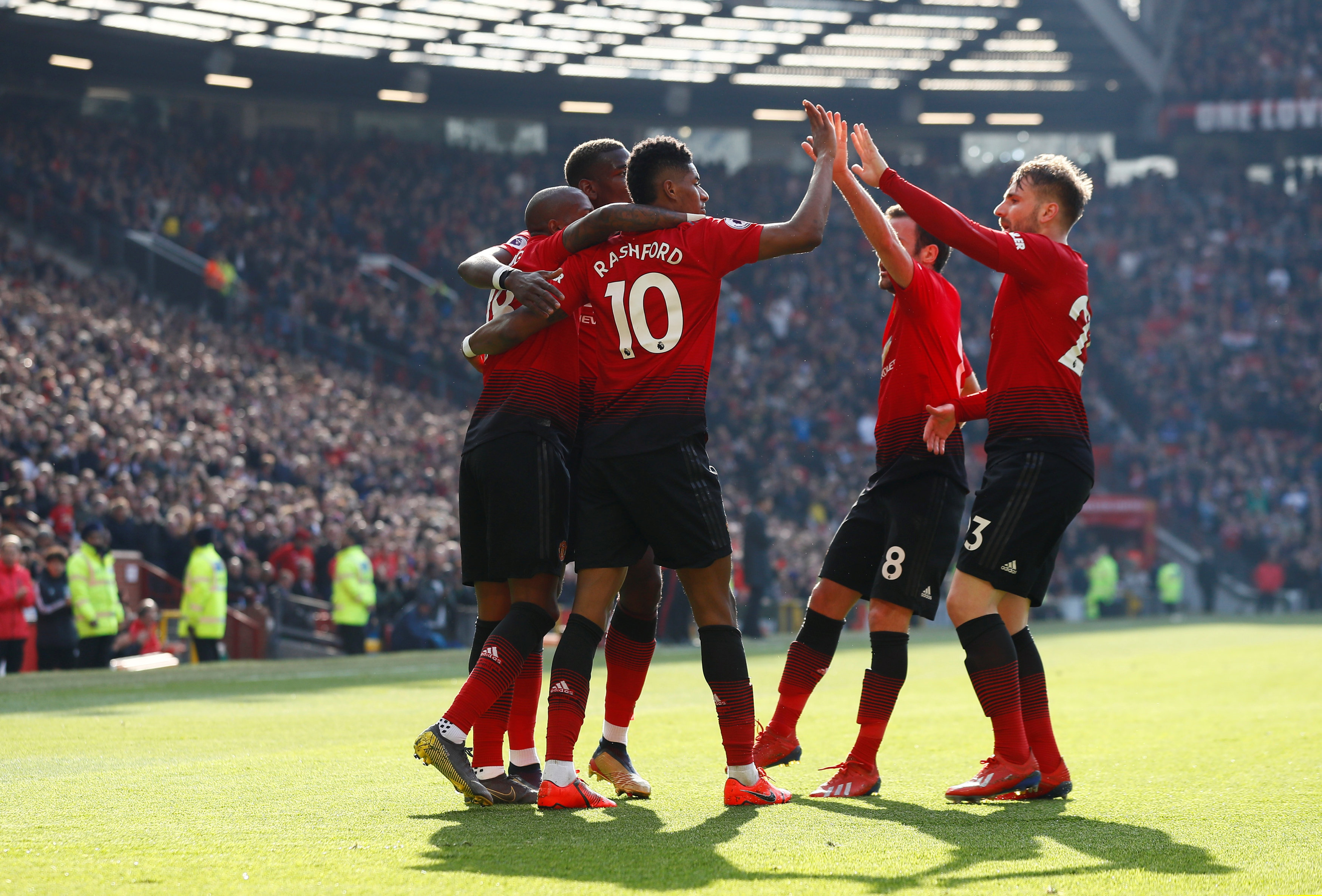 赛前巨型T 赛前巨型T