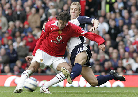 他还有一个 他还有一个